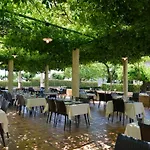 Restaurant Les Stalagmites Hotel Orgnac-lʼAven